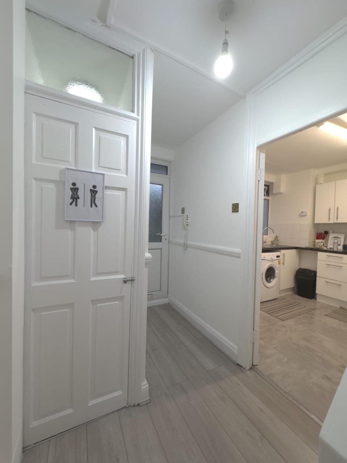 Buxton Court Apartment ลอนดอน ภายนอก รูปภาพ