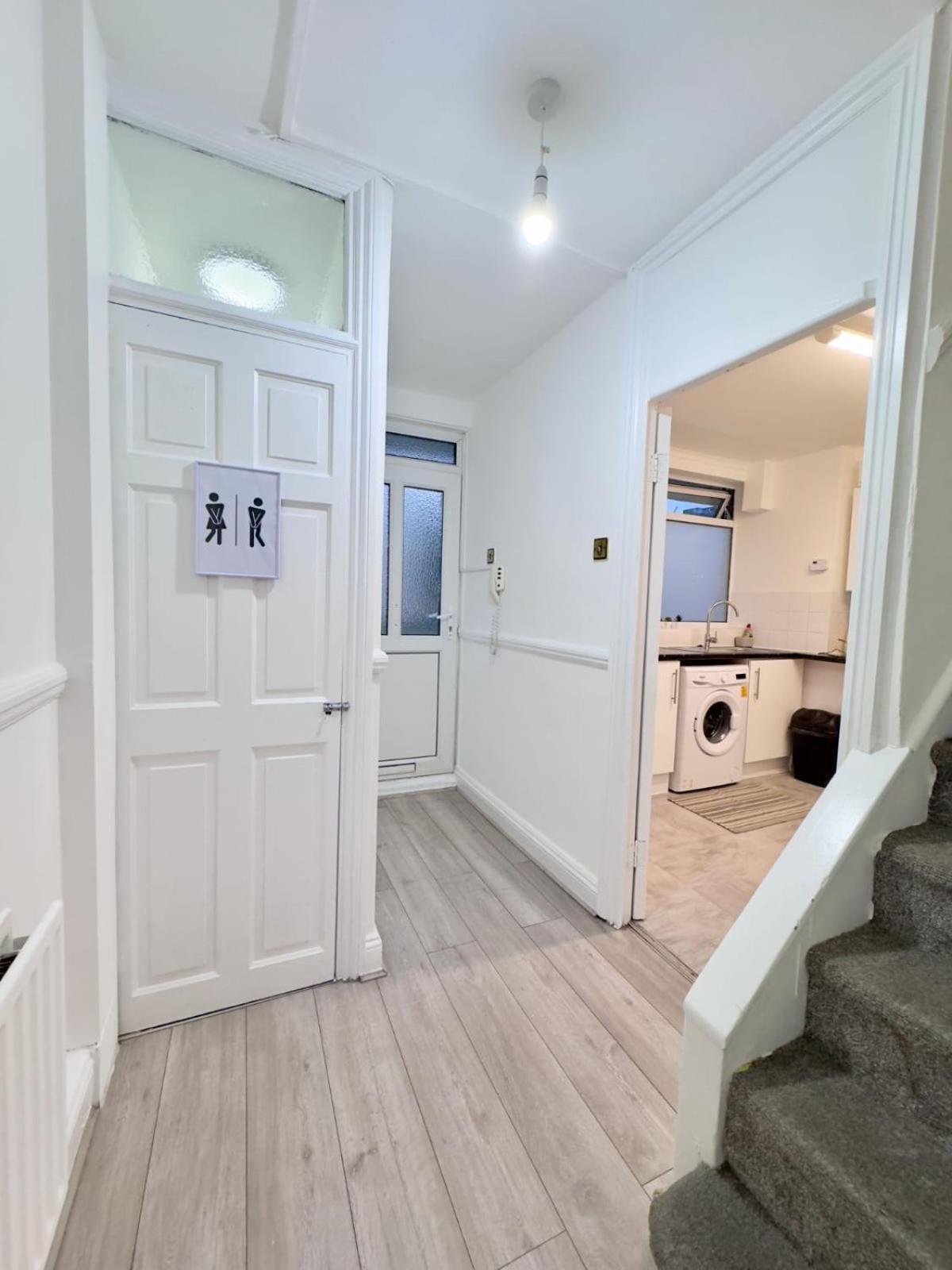Buxton Court Apartment ลอนดอน ภายนอก รูปภาพ